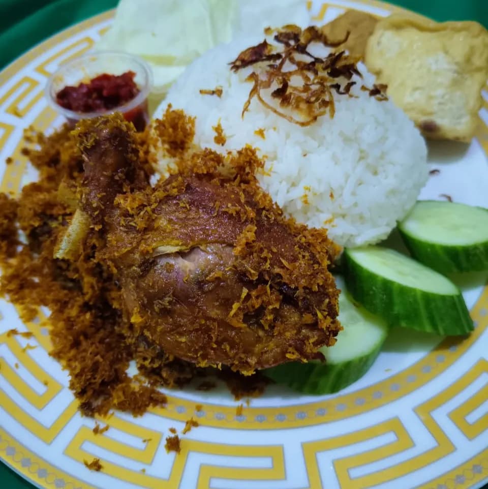 Nasi bebek goreng