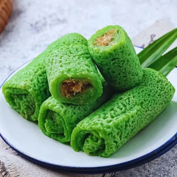 Kue dadar gulung