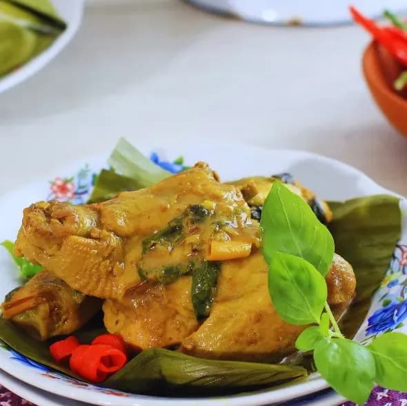 Pepes daging ayam