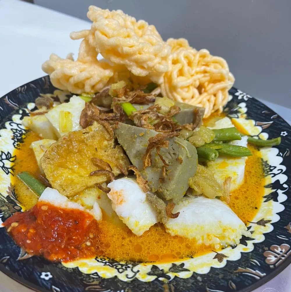 Lontong sayur